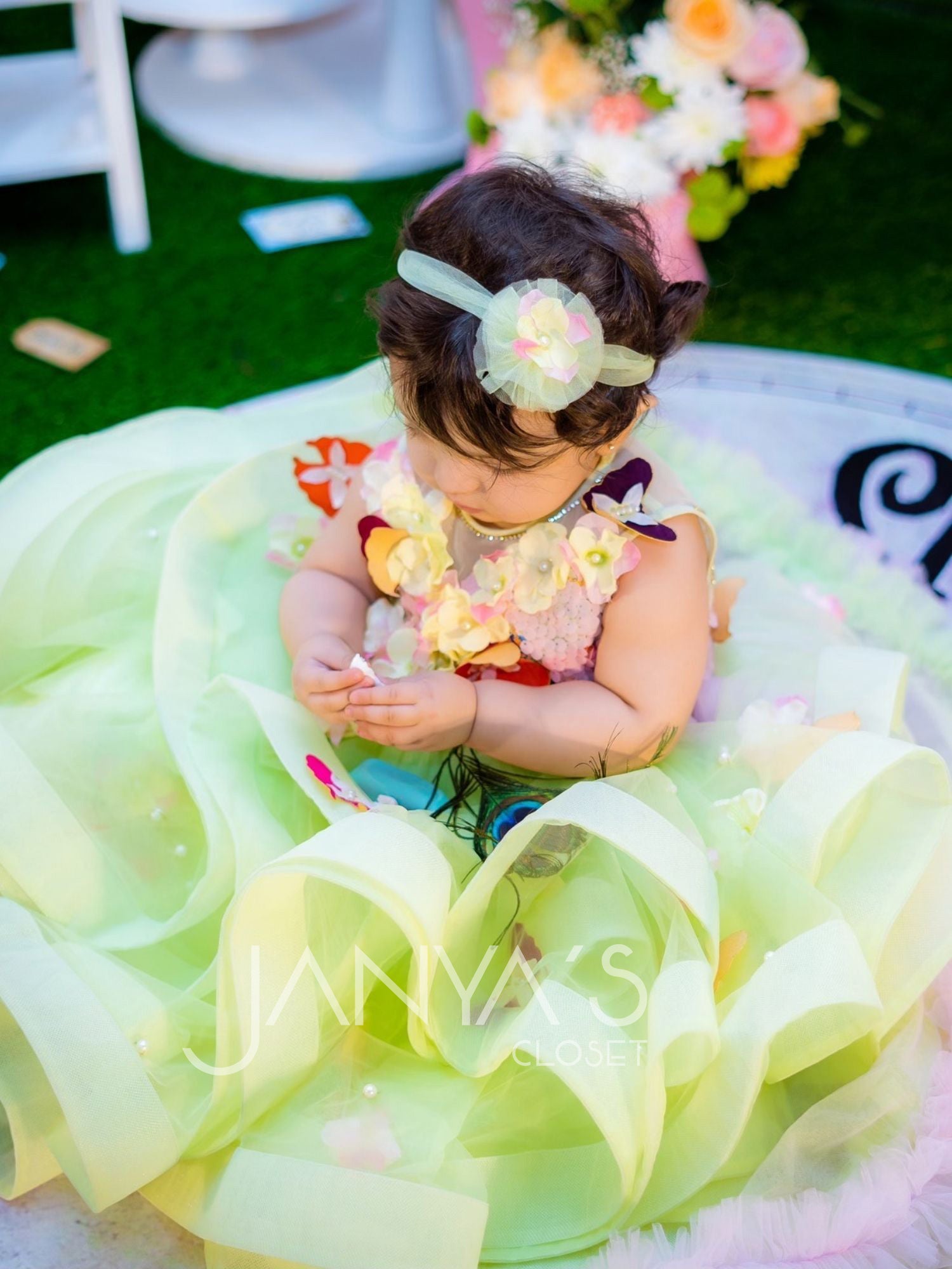 Green Princess Gown With Butterflies And Detachable Double Train With Accessory