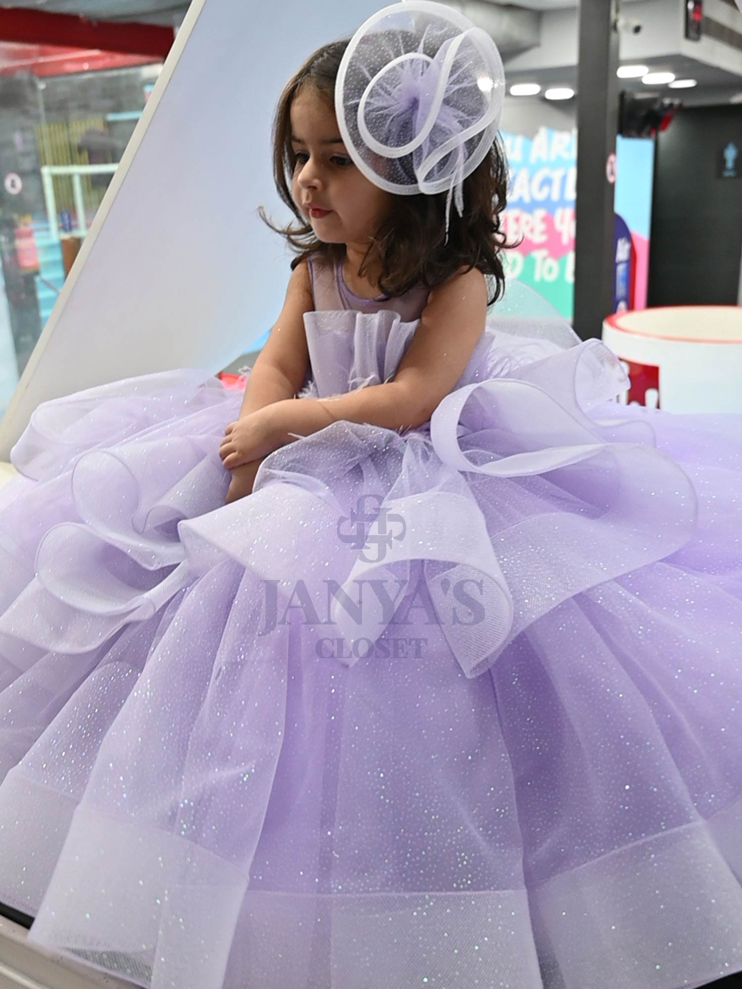 Janyas Closet Dazzling Dream Lilac Gown With Hair Pin