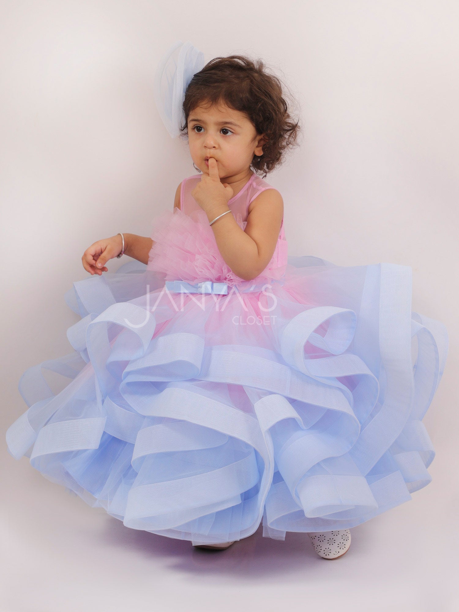 Pre order : Princess Kloe Gown With Hair Accessory ( Optional Detachable Train )