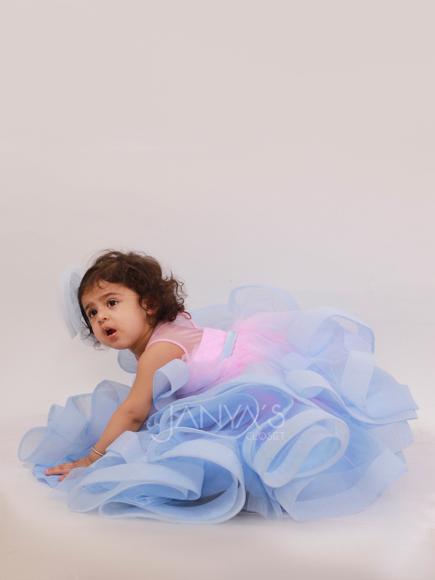 Pre order : Princess Kloe Gown With Hair Accessory ( Optional Detachable Train )