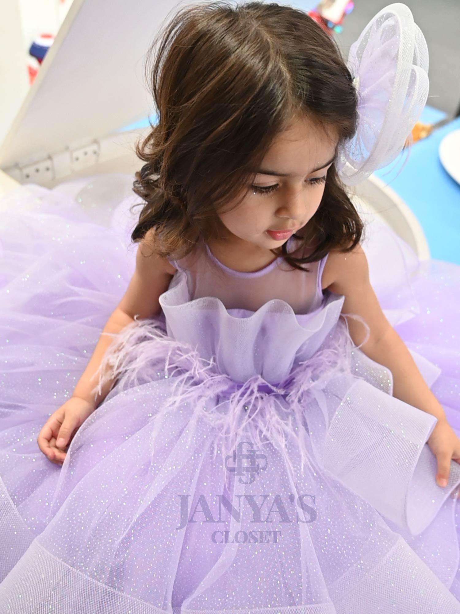 Dazzling Dream Lilac Gown With Hair Pin